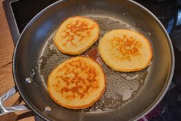 American Pancakes backen
