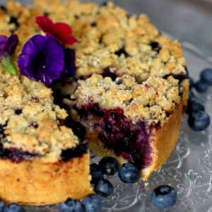 Heidelbeerkuchen mit Mandelstreusel