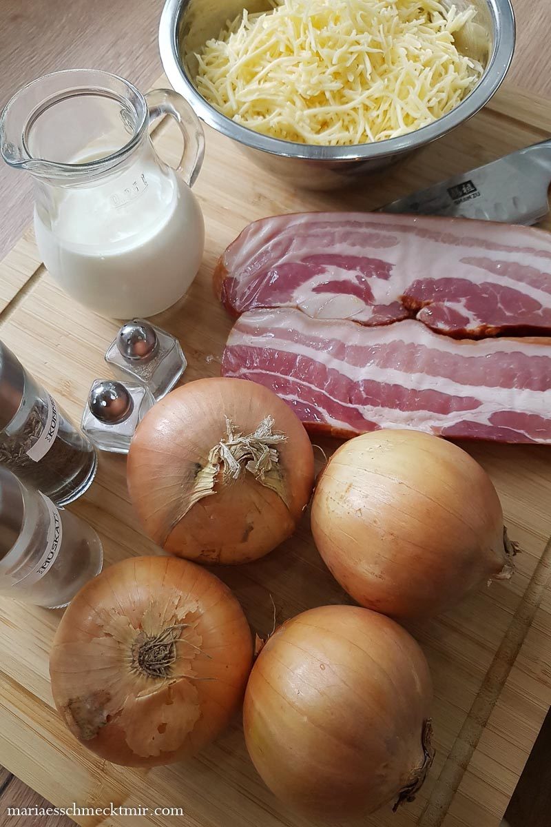 Zwiebelkuchen vom Blech - Zutaten