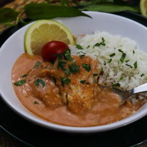 Indischer Fisch in Tomatensoße