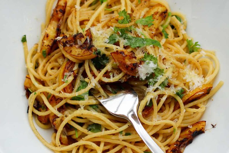 Spaghetti mit karamellisierten Zitronen