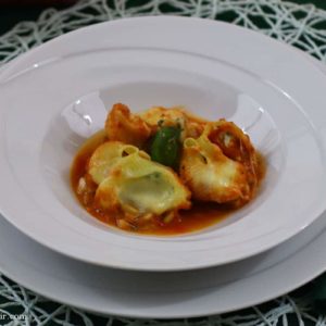 Lumaconi mit Ricotta-Spinat-Füllung