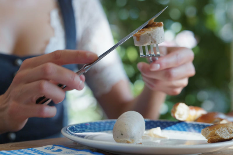 Die Münchner Weißwurst mit Senf