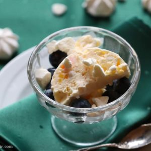 Cremiges Lemon-Curd Parfait mit Baiser