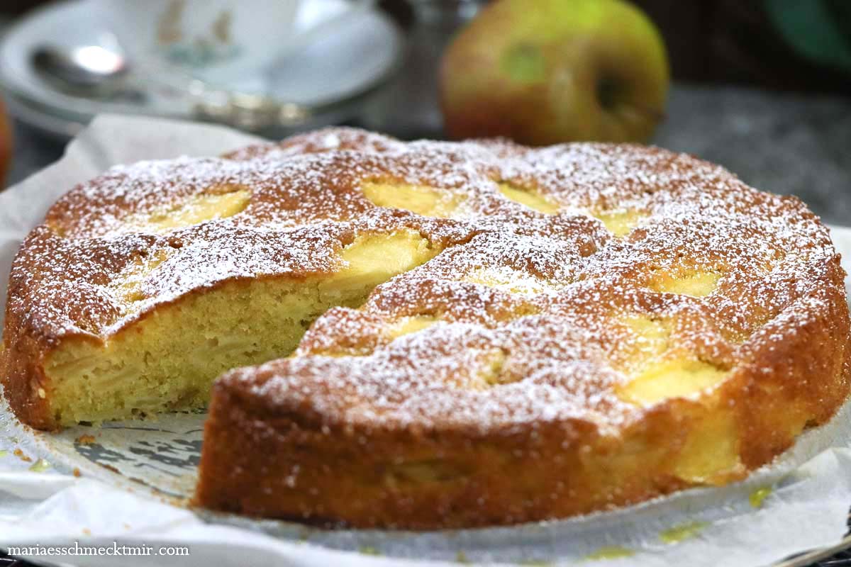 Versunkener Apfelkuchen - schnell und einfach