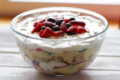 Erdbeer Trifle mit Vanillepudding