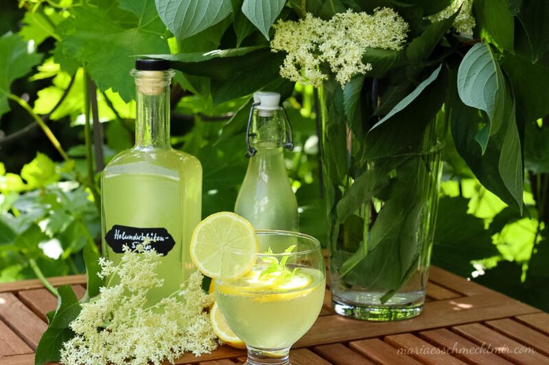 Holunderblütensirup selber machen
