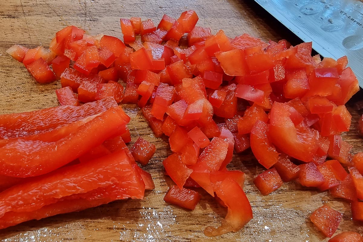 Fruchtige Mango-Paprika-Salsa