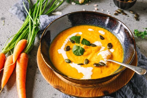Karottensuppe mit Ingwer und Kokosmilch