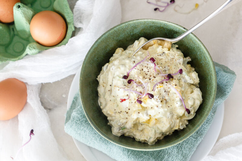 Eiersalat mit Schmand - einfach &amp; lecker