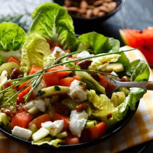 Sommerlicher Melonensalat mit Burrata