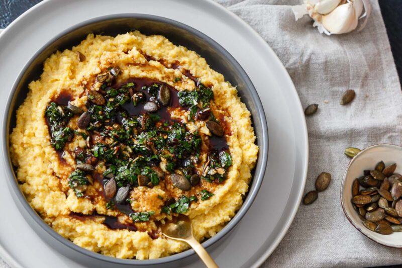 Kürbis-Polenta mit Gremolata