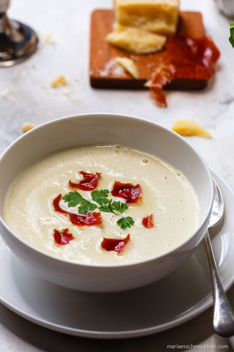 Parmesansuppe