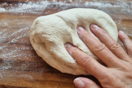 indisches fladenbrot der hefeteig