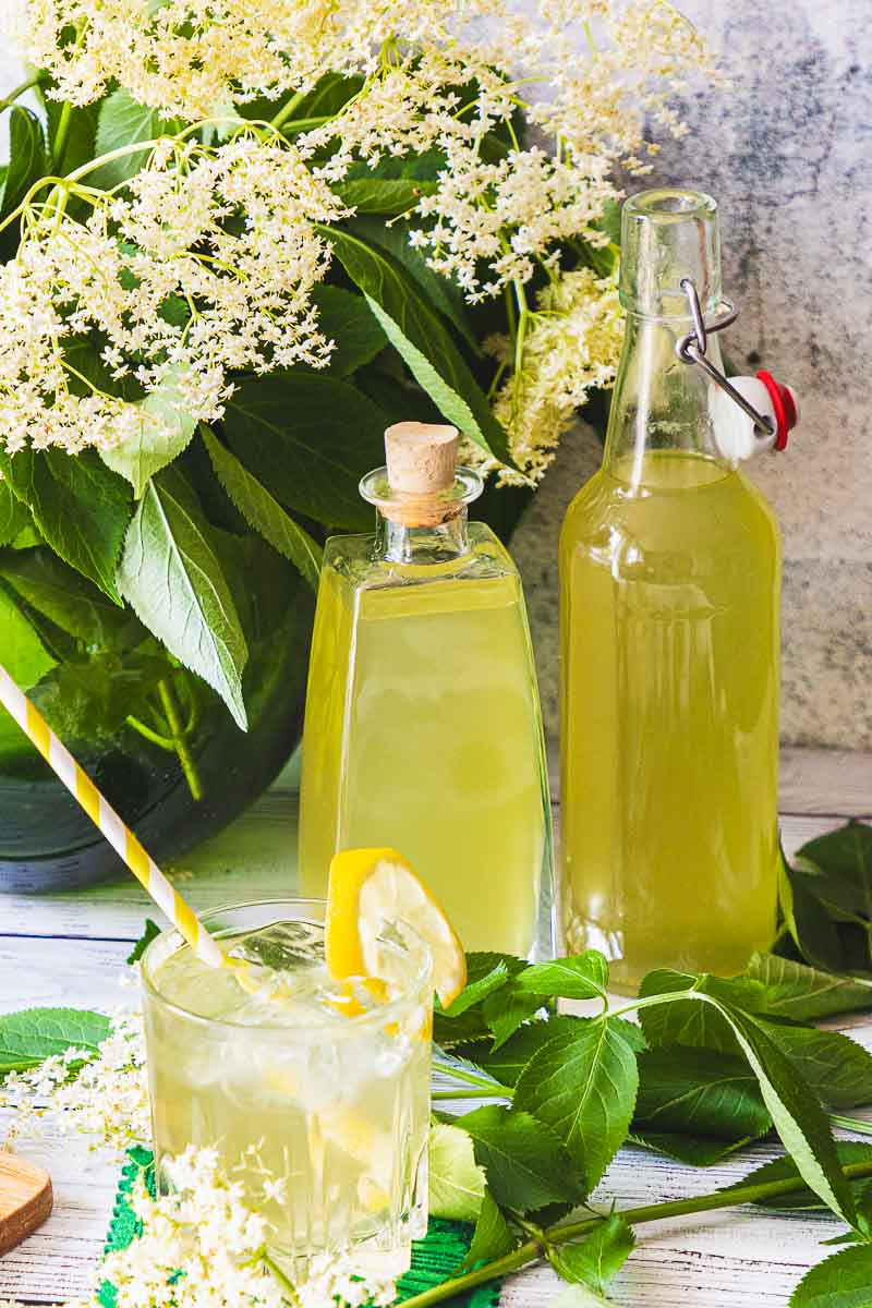 Holunderblütensirup