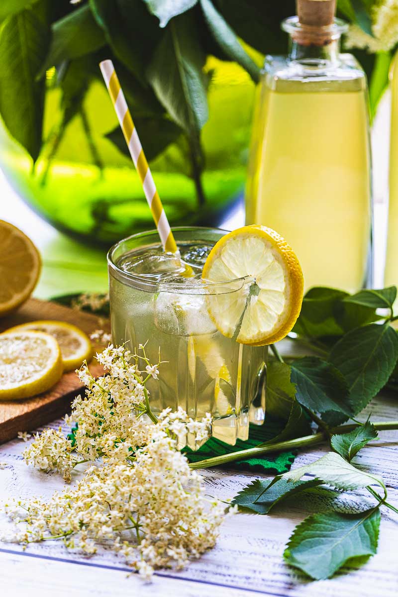 Holunderblütensirup
