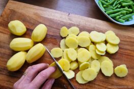 Kartoffeln und Bohnen für Ligurische Pasta