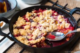 Zwetschgen Crumble
