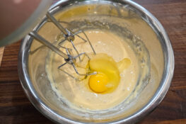 Pfannkuchenteig vorbereiten