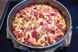 Rhabarberkuchen vorbacken