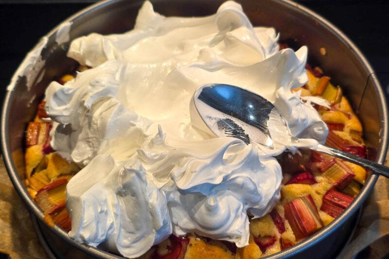 rhabarberkuchen mit Baiser: die Zubereitung
